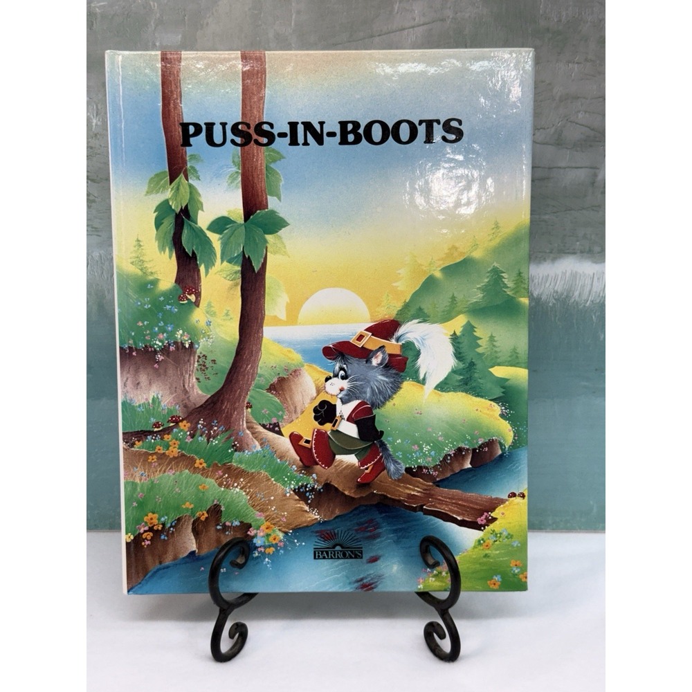Vintage 1987 Children's Book: "Puss-In-Boots" Charles Perrault's Puss In Boots,